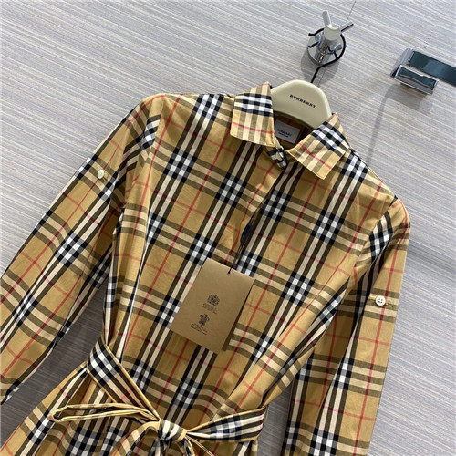 olcson burberry plaid dress elado Uzlet utanzat budapest replika Celine ov Yves Saint Laurent magyarorszag Prada webaruhaz Alexander McQueen napszemuveg